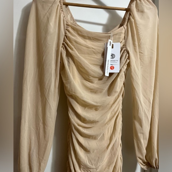 NWT MEROKETTY Long Puff Sleeve Ruched Bodycon Square Neck Mesh Midi Sz S Women - Picture 2 of 10